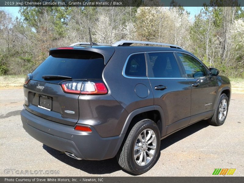 Granite Crystal Metallic / Black 2019 Jeep Cherokee Latitude Plus