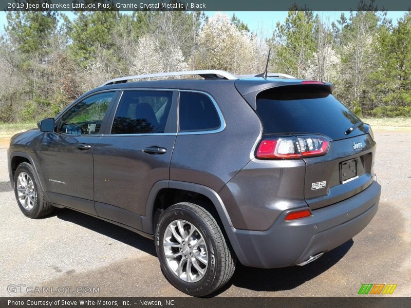 Granite Crystal Metallic / Black 2019 Jeep Cherokee Latitude Plus
