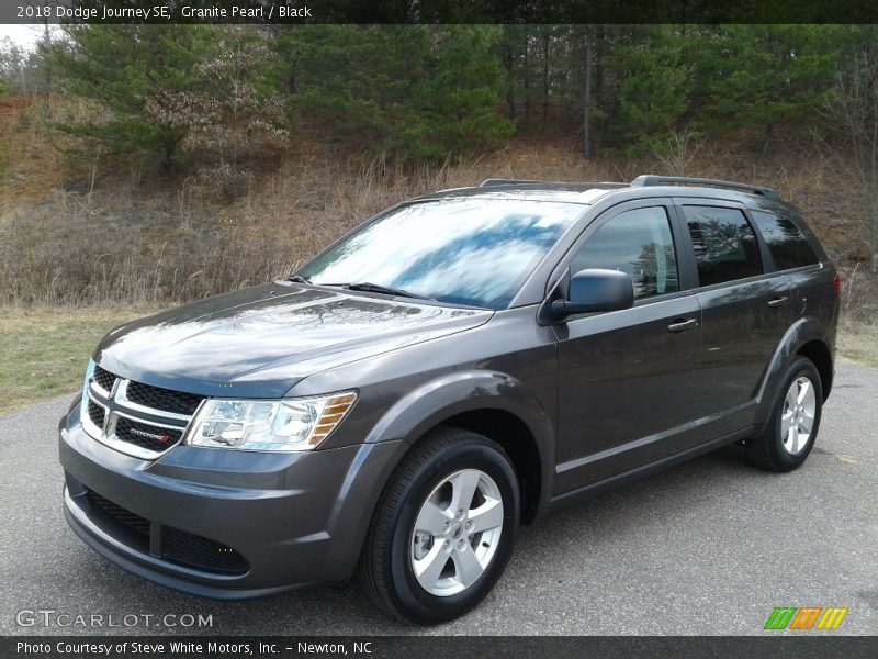 Granite Pearl / Black 2018 Dodge Journey SE