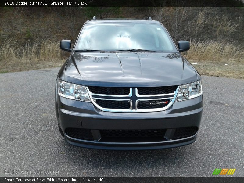 Granite Pearl / Black 2018 Dodge Journey SE