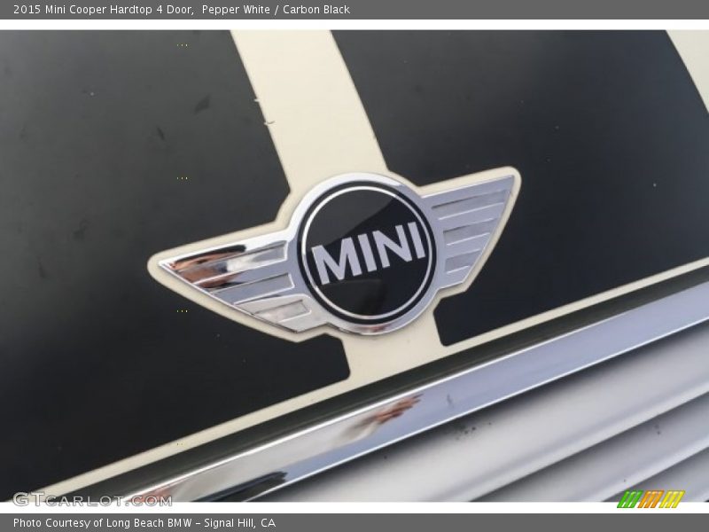 Pepper White / Carbon Black 2015 Mini Cooper Hardtop 4 Door