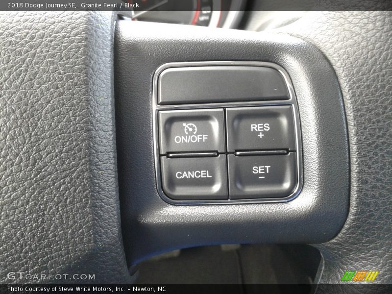 Granite Pearl / Black 2018 Dodge Journey SE