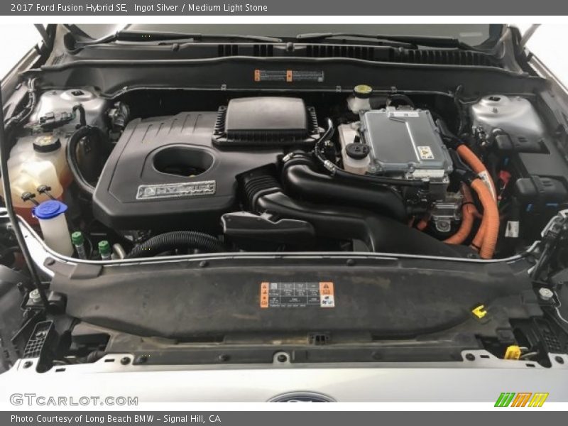 Ingot Silver / Medium Light Stone 2017 Ford Fusion Hybrid SE