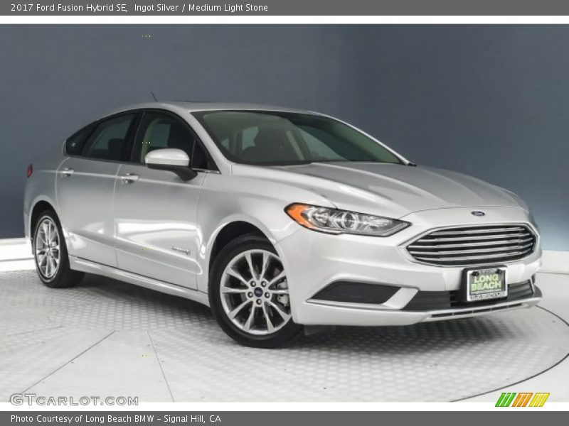Ingot Silver / Medium Light Stone 2017 Ford Fusion Hybrid SE