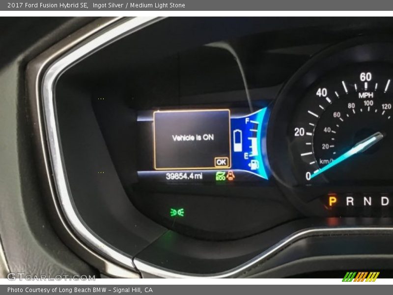 Ingot Silver / Medium Light Stone 2017 Ford Fusion Hybrid SE