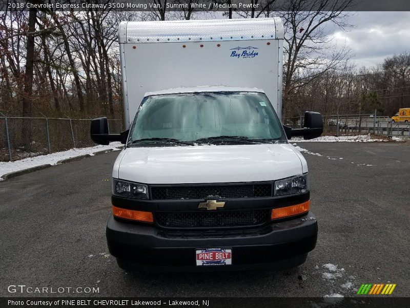 Summit White / Medium Pewter 2018 Chevrolet Express Cutaway 3500 Moving Van