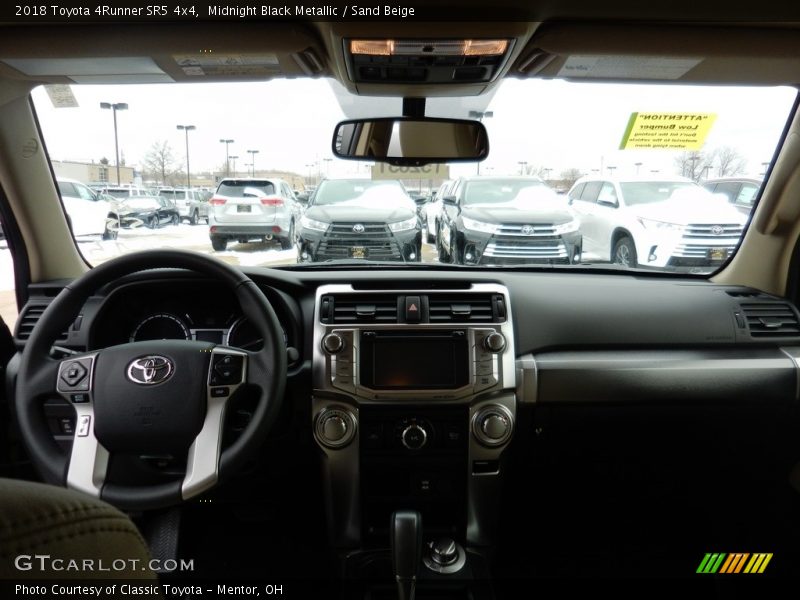 Midnight Black Metallic / Sand Beige 2018 Toyota 4Runner SR5 4x4