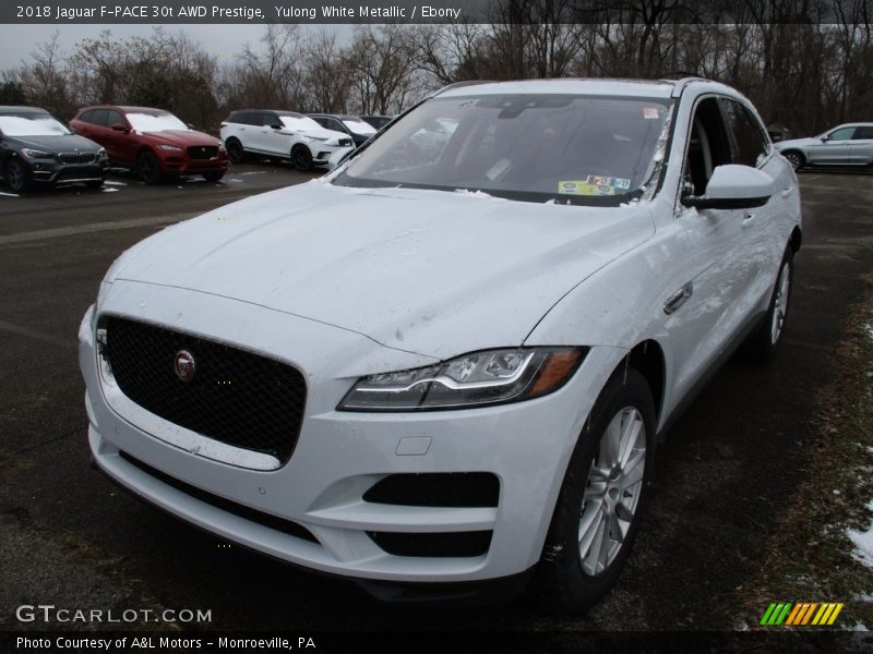 Yulong White Metallic / Ebony 2018 Jaguar F-PACE 30t AWD Prestige