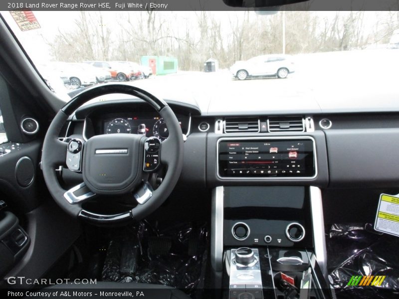 Fuji White / Ebony 2018 Land Rover Range Rover HSE