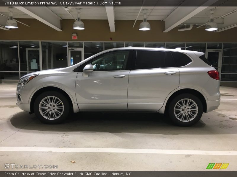 Galaxy Silver Metallic / Light Neutral 2018 Buick Envision Preferred