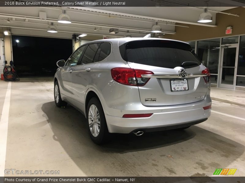 Galaxy Silver Metallic / Light Neutral 2018 Buick Envision Preferred