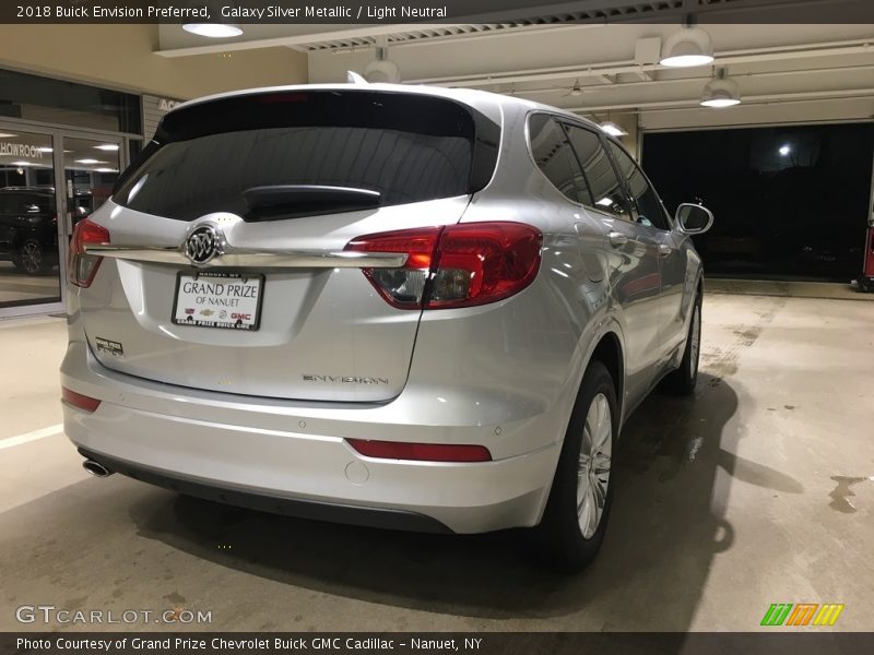 Galaxy Silver Metallic / Light Neutral 2018 Buick Envision Preferred