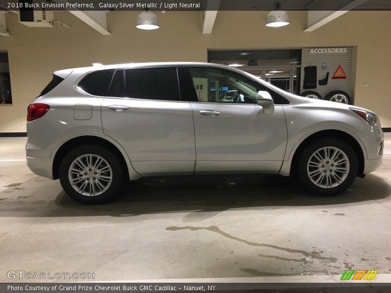 Galaxy Silver Metallic / Light Neutral 2018 Buick Envision Preferred