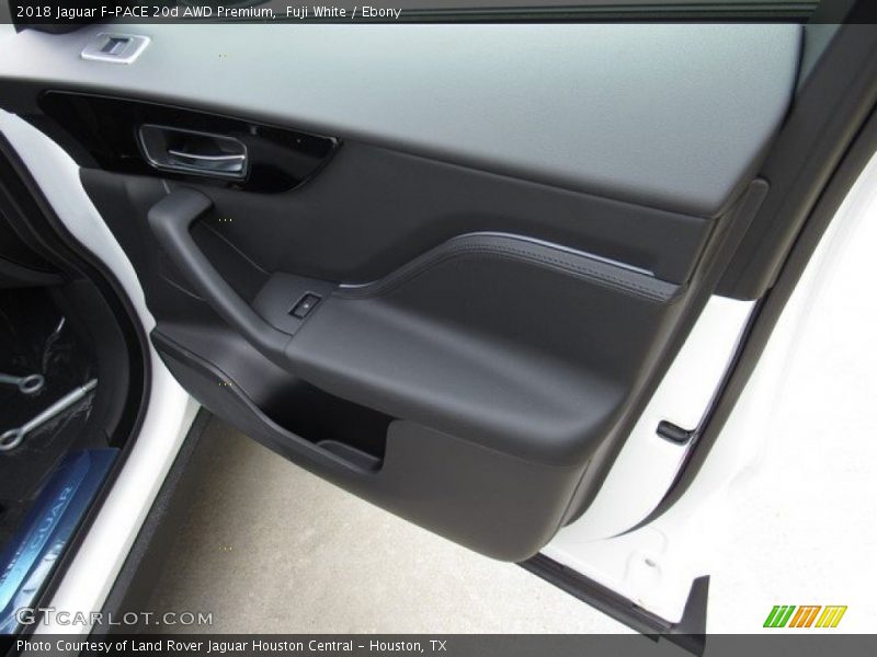 Fuji White / Ebony 2018 Jaguar F-PACE 20d AWD Premium