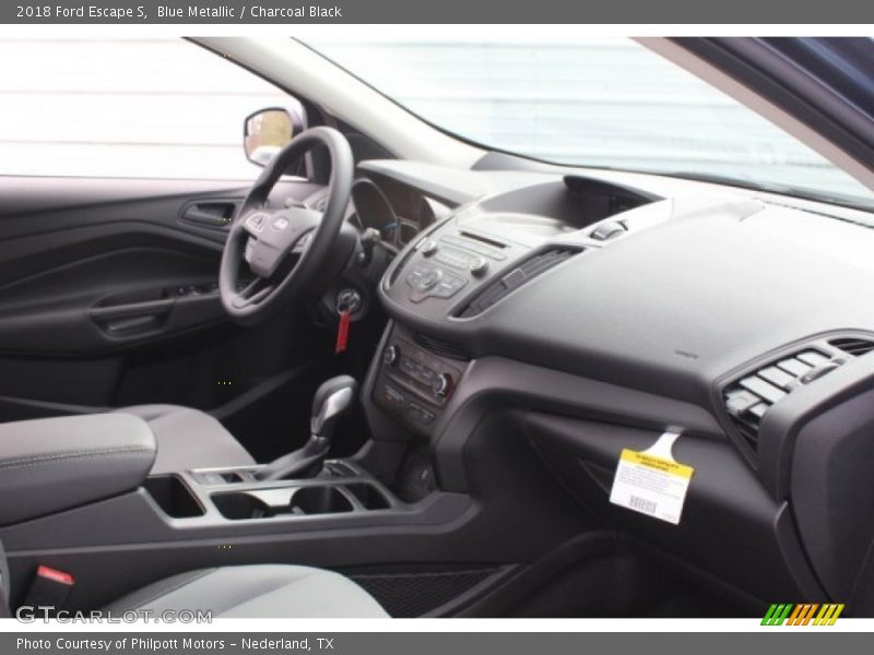 Blue Metallic / Charcoal Black 2018 Ford Escape S