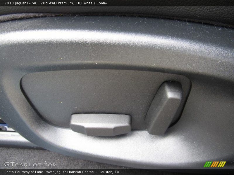 Fuji White / Ebony 2018 Jaguar F-PACE 20d AWD Premium