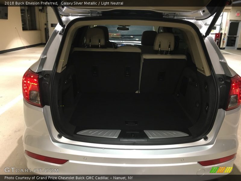 Galaxy Silver Metallic / Light Neutral 2018 Buick Envision Preferred