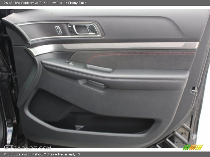 Shadow Black / Ebony Black 2018 Ford Explorer XLT