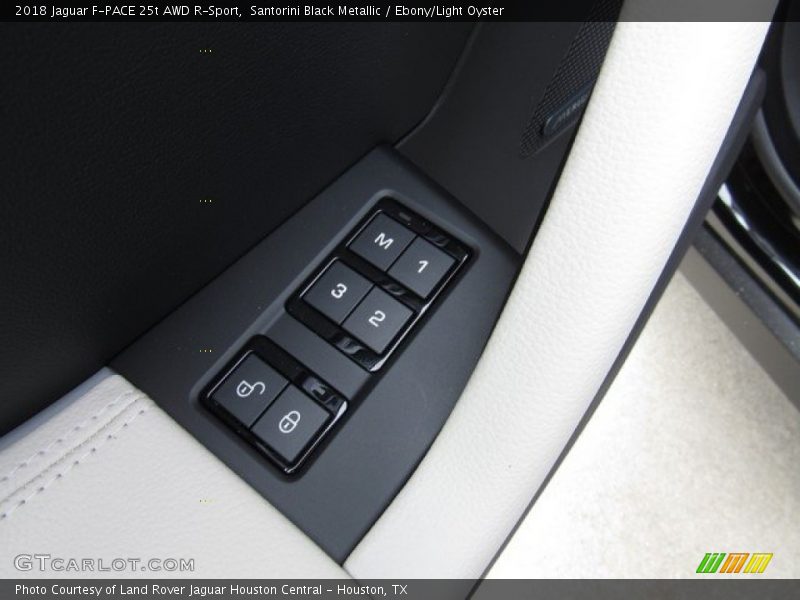 Santorini Black Metallic / Ebony/Light Oyster 2018 Jaguar F-PACE 25t AWD R-Sport