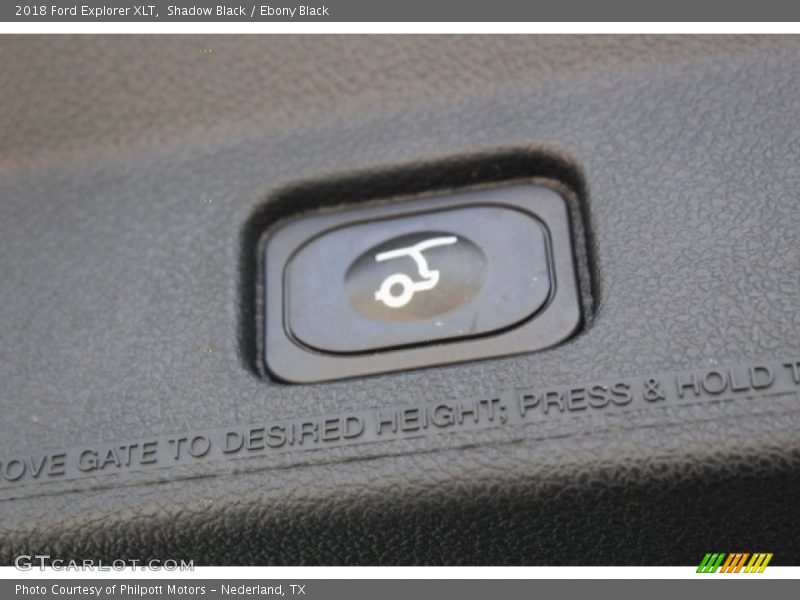 Shadow Black / Ebony Black 2018 Ford Explorer XLT