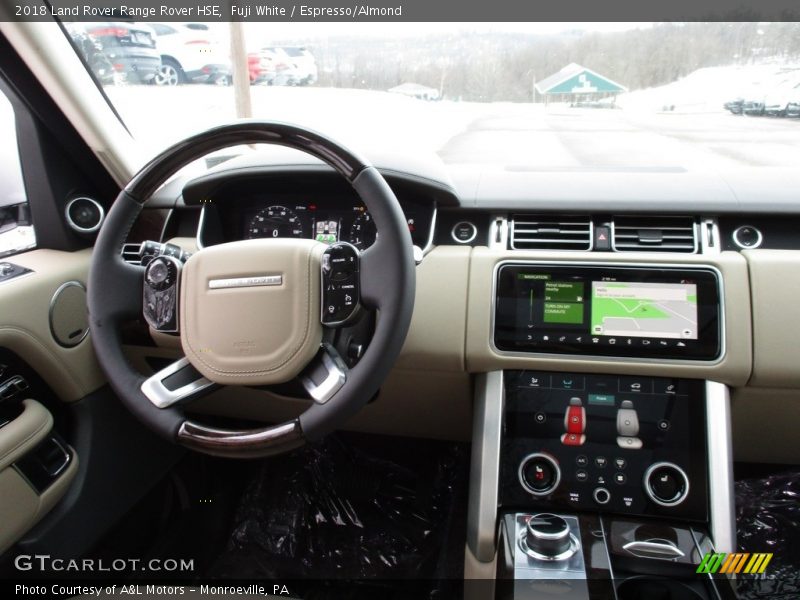 Fuji White / Espresso/Almond 2018 Land Rover Range Rover HSE