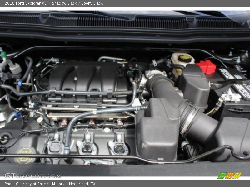 Shadow Black / Ebony Black 2018 Ford Explorer XLT