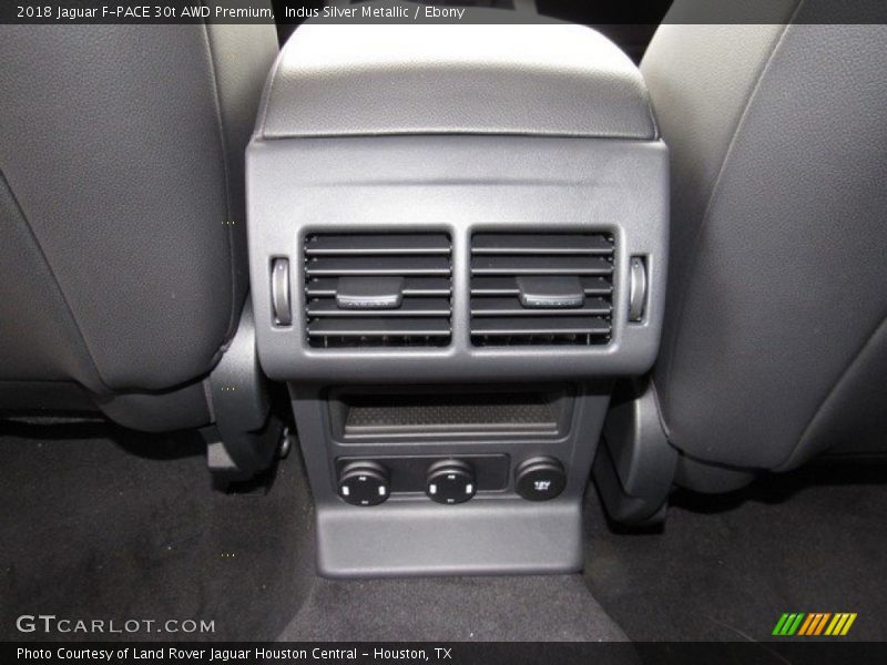 Indus Silver Metallic / Ebony 2018 Jaguar F-PACE 30t AWD Premium