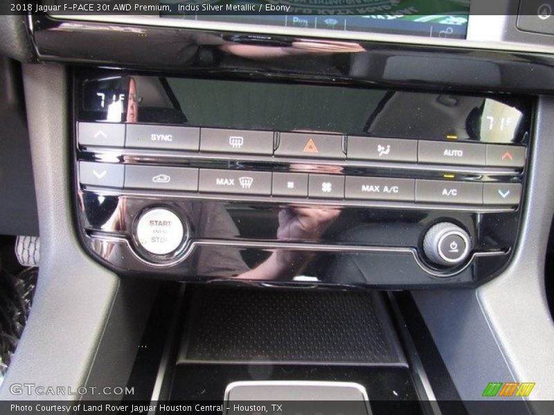 Indus Silver Metallic / Ebony 2018 Jaguar F-PACE 30t AWD Premium