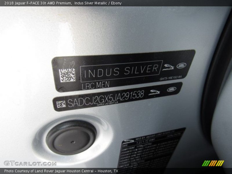 Indus Silver Metallic / Ebony 2018 Jaguar F-PACE 30t AWD Premium