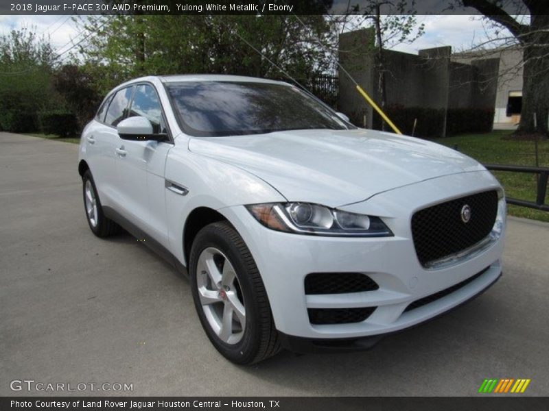 Yulong White Metallic / Ebony 2018 Jaguar F-PACE 30t AWD Premium
