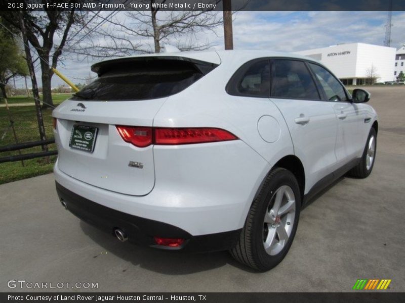 Yulong White Metallic / Ebony 2018 Jaguar F-PACE 30t AWD Premium