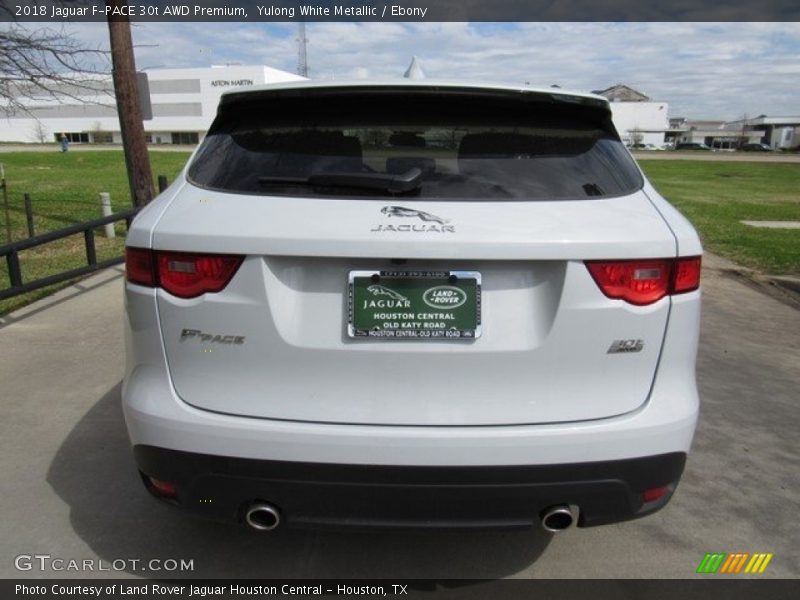 Yulong White Metallic / Ebony 2018 Jaguar F-PACE 30t AWD Premium