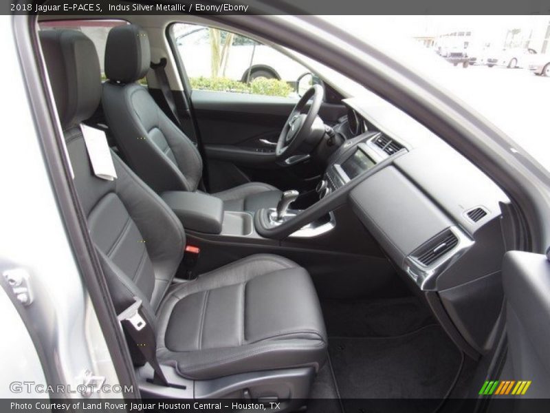 Indus Silver Metallic / Ebony/Ebony 2018 Jaguar E-PACE S