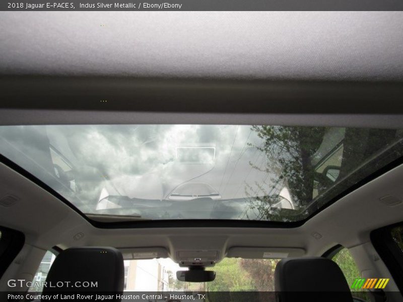 Indus Silver Metallic / Ebony/Ebony 2018 Jaguar E-PACE S