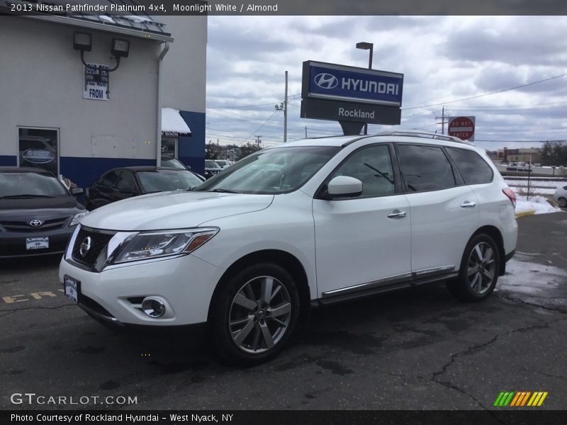 Moonlight White / Almond 2013 Nissan Pathfinder Platinum 4x4