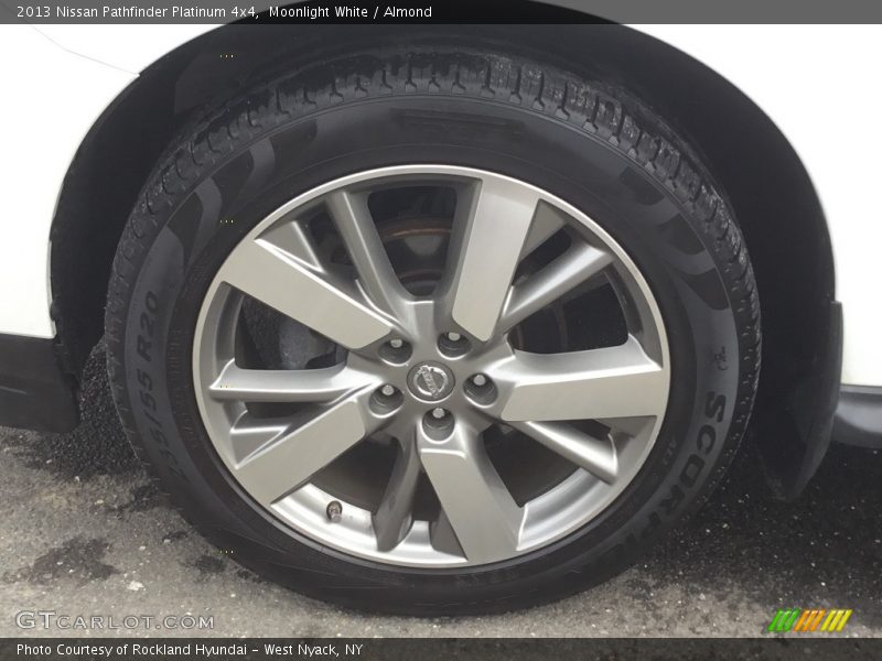 Moonlight White / Almond 2013 Nissan Pathfinder Platinum 4x4