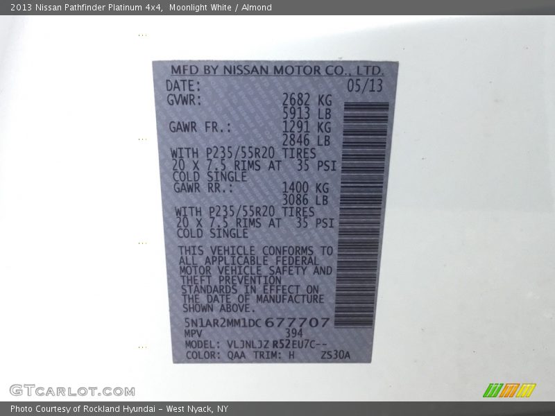 Moonlight White / Almond 2013 Nissan Pathfinder Platinum 4x4