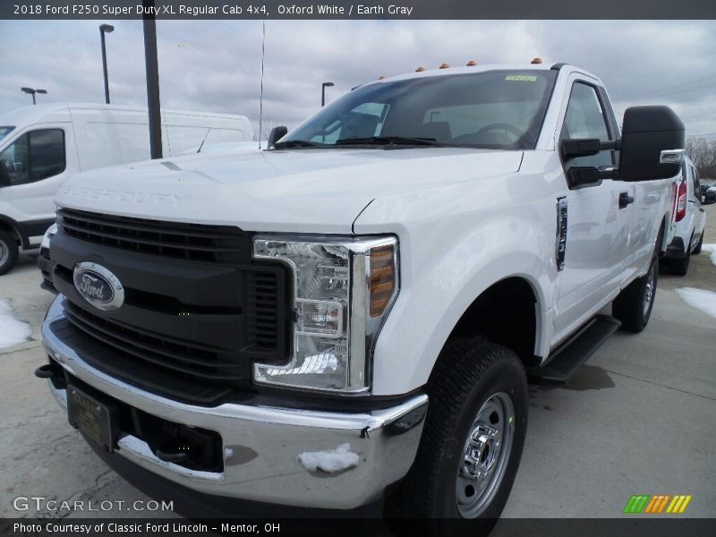 Oxford White / Earth Gray 2018 Ford F250 Super Duty XL Regular Cab 4x4