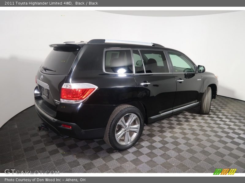 Black / Black 2011 Toyota Highlander Limited 4WD
