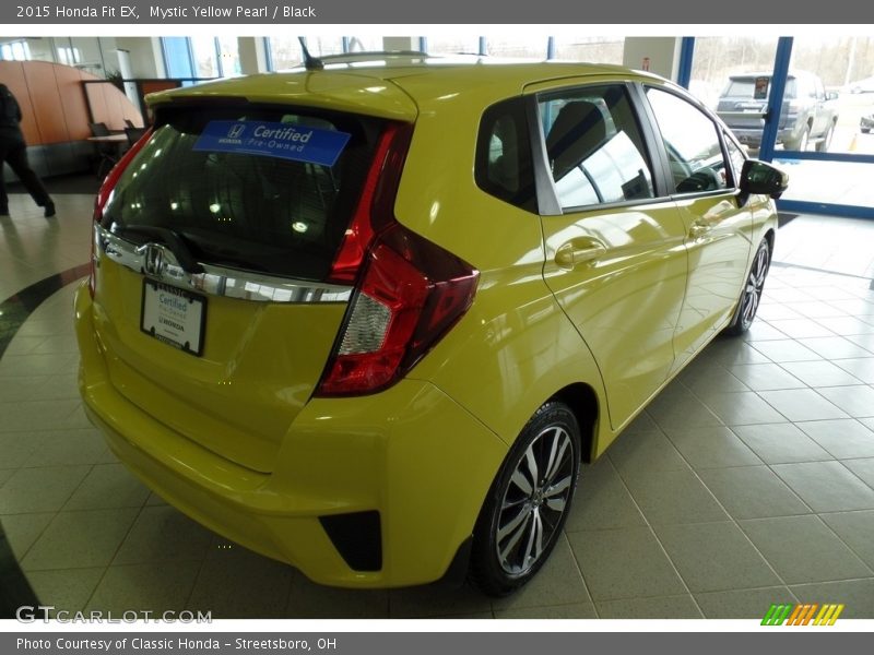 Mystic Yellow Pearl / Black 2015 Honda Fit EX