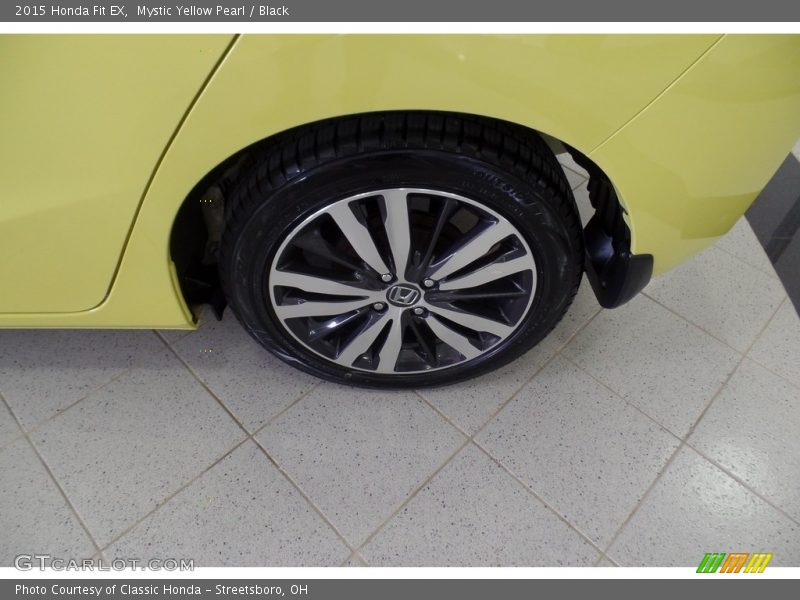 Mystic Yellow Pearl / Black 2015 Honda Fit EX