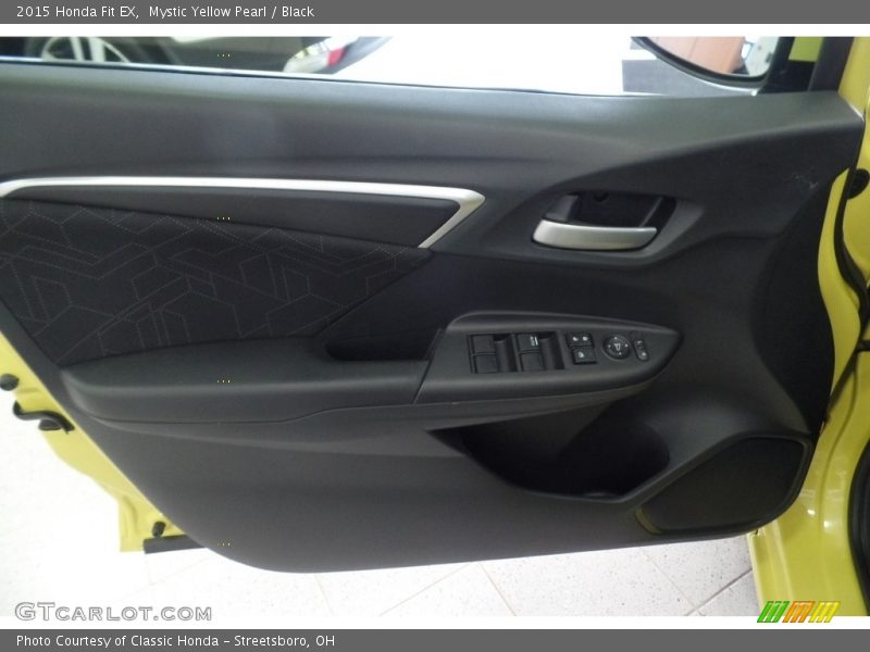 Mystic Yellow Pearl / Black 2015 Honda Fit EX