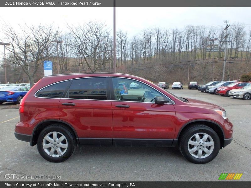 Tango Red Pearl / Gray 2011 Honda CR-V SE 4WD