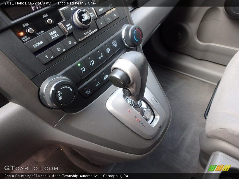 Tango Red Pearl / Gray 2011 Honda CR-V SE 4WD