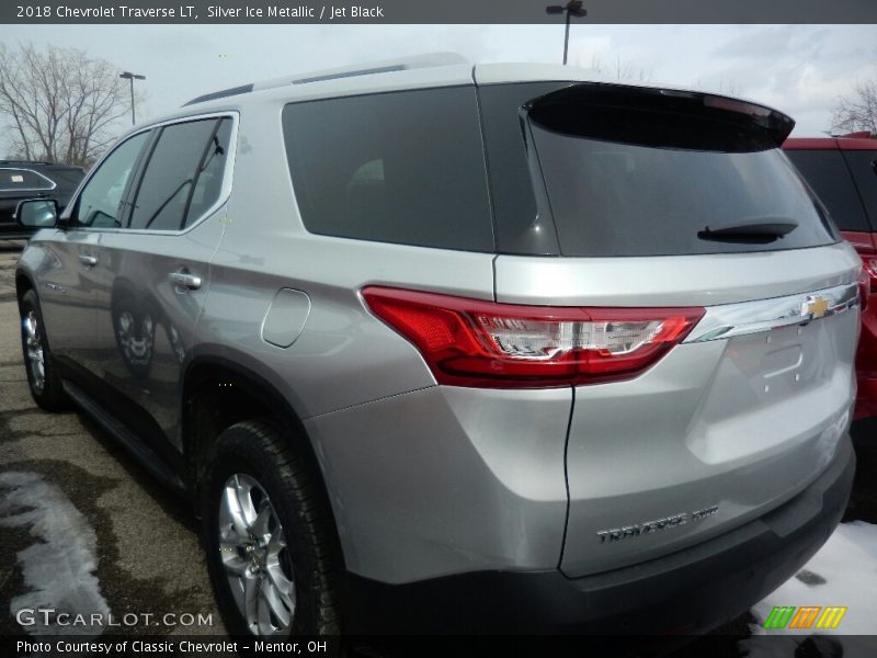 Silver Ice Metallic / Jet Black 2018 Chevrolet Traverse LT