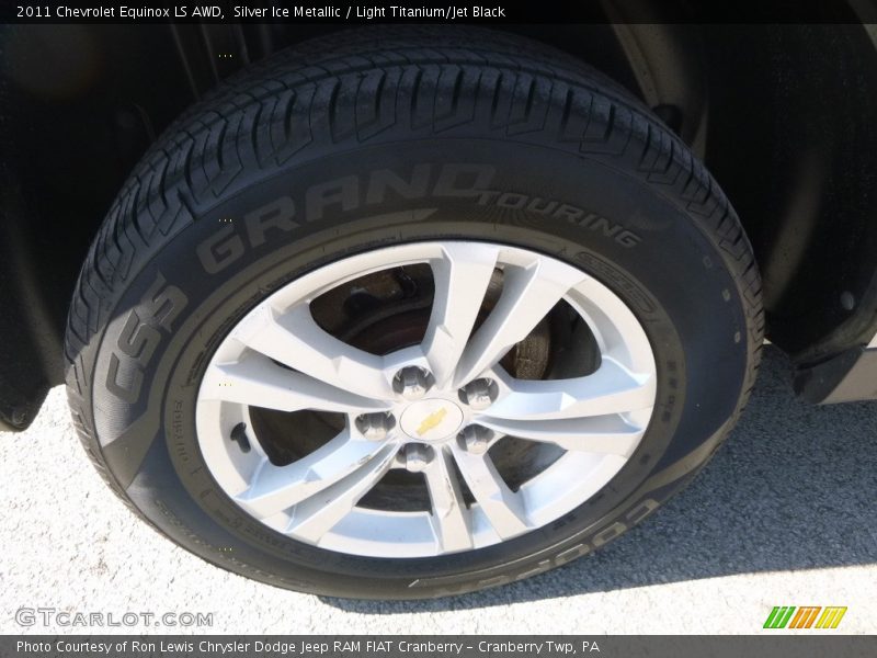 Silver Ice Metallic / Light Titanium/Jet Black 2011 Chevrolet Equinox LS AWD