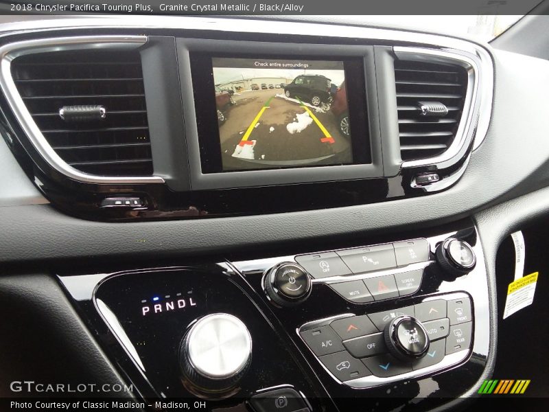 Granite Crystal Metallic / Black/Alloy 2018 Chrysler Pacifica Touring Plus