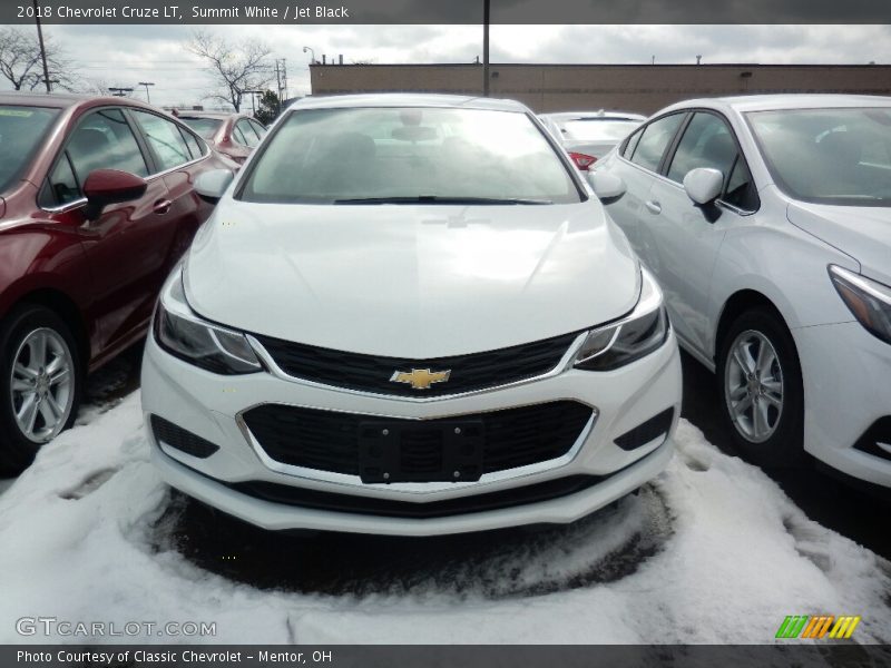 Summit White / Jet Black 2018 Chevrolet Cruze LT