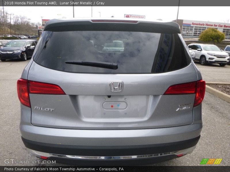 Lunar Silver Metallic / Gray 2018 Honda Pilot Touring AWD