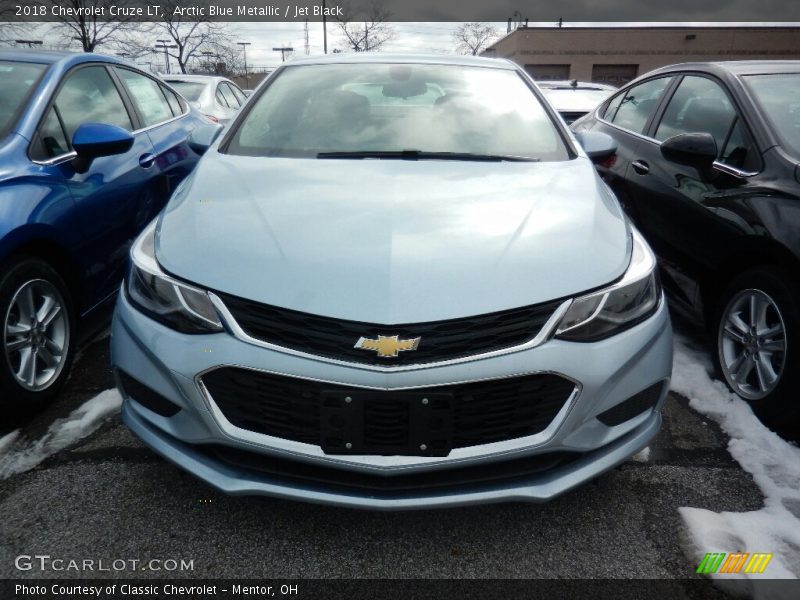 Arctic Blue Metallic / Jet Black 2018 Chevrolet Cruze LT